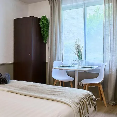 Elegant Studio, Heart Of Vauban, Лилль