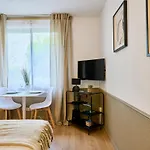Elegant Studio, Heart Of Vauban, アパート